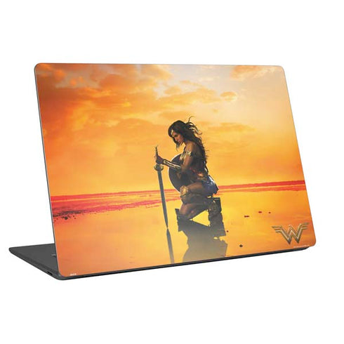 DC Comics Wonder Woman Character Movie Poster Universal Laptop 16in (13 x 9.4in) Skin